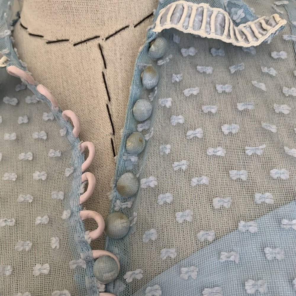 Elegant Blue Lace Dress - Picture 8 of 12